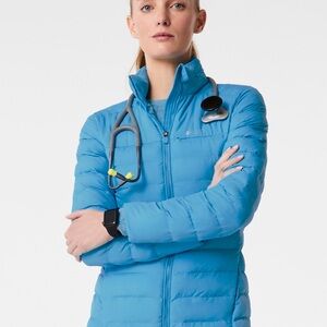 FIGS NWT On Shift Puffer Jacket